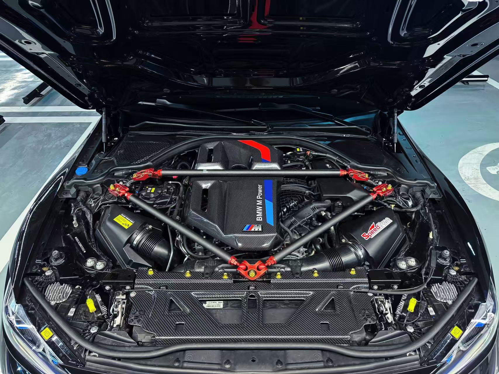 Speedtune Dry Carbon Fiber Engine Bonnet Hood Engine Strut Brace Tower Bar For BMW G80 M3 G82 G83 M4