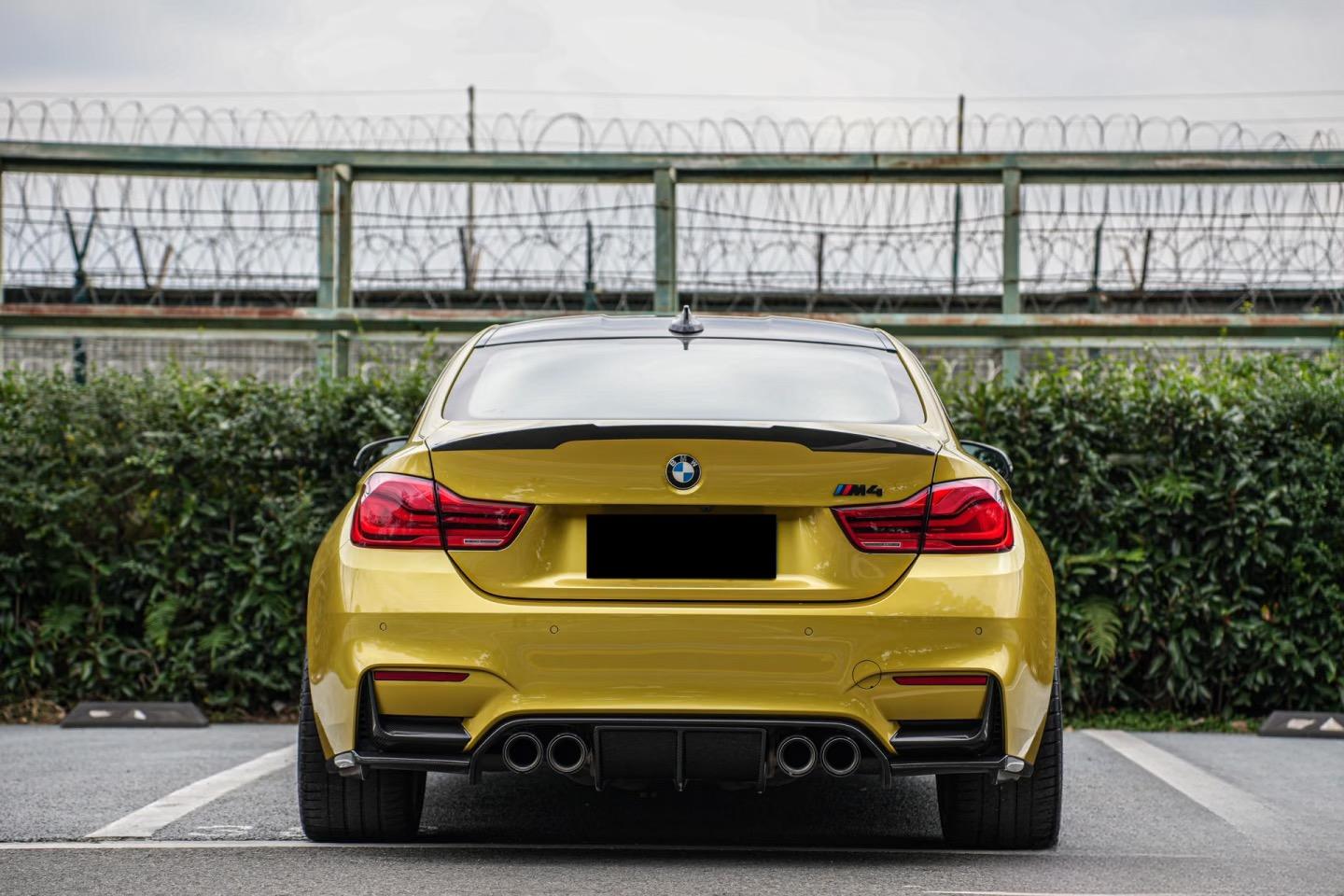 Dry Carbon Fiber Rear Diffuser for BMW M3 F80 / M4 F82 F83